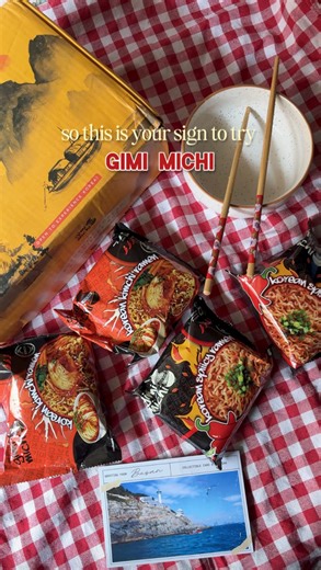 Riya 🧚🏻‍♀️ Lifestyle, Food and Travel on Instagram: "finally tried the Gimi Michi experience box and it was so worth it 🧚🏻‍♀️🍜 totally in love with the bowl and chopsticks 🥢 so this is your sign to buy this ⭐️ gimi michi, ramen, korean, trending reels, trending audio, aesthetic, bombay, delhi, korea, south korea, korean cuisine, editing tutorials, mini vlog, kdrama, old songs, korean songs, music taste, fyp, food collabs, barter collabs, food vlogger, food vlogger mumbai, thane foodie, mum