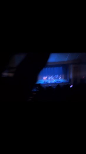 Robin Trower in Chattanooga last night…probably the best blues rock guitarist around today… it was an incredible concert.. | Oscar Fletcher