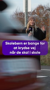 William er bange for at blive kørt ned på vej til skole😣🥺 I landsbyen Funder har 80 borgere sat deres underskrift på en underskriftsindsamling, hvor de udtrykker deres bekymring for børnenes sikkerhed, når de skal i skole. Den bekymring har William på 10 år også, hver dag, når han skal i skole🚗 | TV MIDTVEST