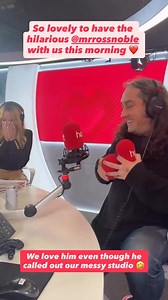 Big thanks to Amanda Holden & Jamie Theakston this morning! 🎧 Listen back to the full chat now on the Global Player |#craniumofcuriosities UK tour kicks off this Wednesday! 🎟️ via link in bio! ~ The Webmonkeys 🐒 | Ross Noble