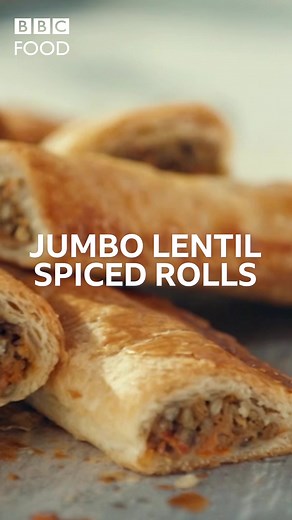 7.3K views · 233 reactions | Goats’ cheese, lentils and herbs? That's how Mary Berry the cook rolls at her Christmas parties!  https://bbc.in/3ilDFPq | BBC Food | Facebook