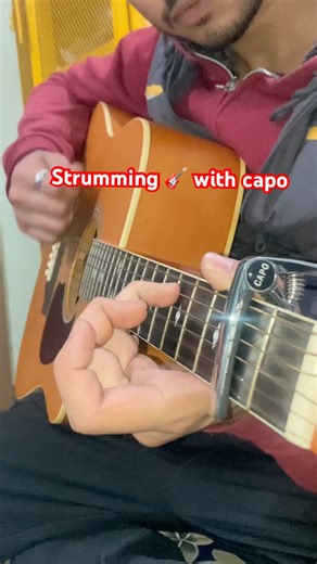 CRAZY Capo Trick! #guitarlesson🎸👀🔥 #guitar #guitargear #beginnerguitartutorial
