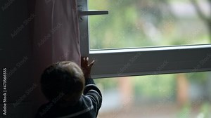 Child closing window. Toddler closes window Stock Video