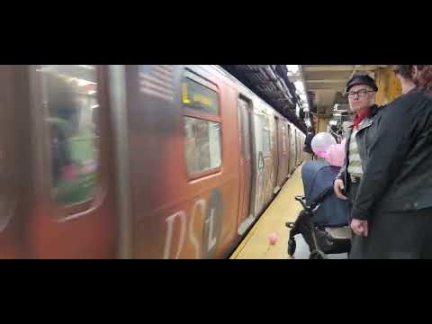 Brooklyn bound R143 L train at 14 St Union Square