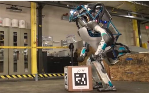 波士顿动力公司为美军研制人形机器人阿特拉斯最新版本