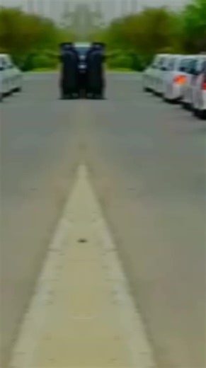 Custom Modified Cars Parade on Scenic Road