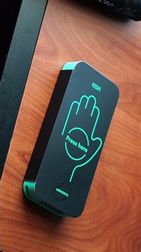 Installing ESR privacy screen protector on iPhone 16 Pro Max