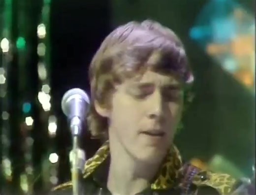 The Chords performing 'Something's Missing' Live! on Cheggers Plays Pop (1980) bit.ly/ModsMayday2025 LONDON: Mods Mayday 2025 | Mods Mayday