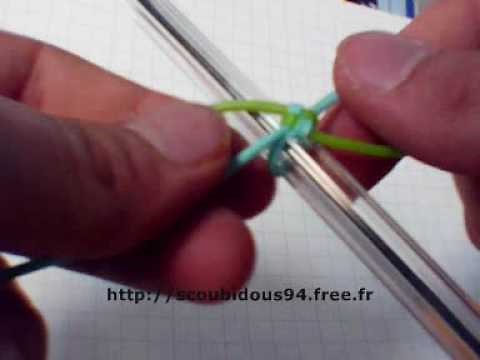 comment faire un scoubidou de 4 fils : carre,torsade