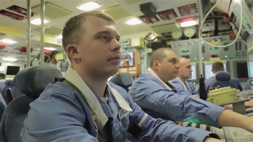 Dutch frigate tracks unidentified intelligence vessel