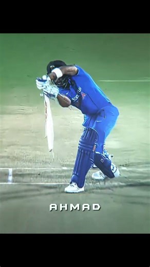 🔥 Cover drive aisa… jaise poetry in motion.King ka bat bole toh fielders sirf dekhte reh jaate hain👑