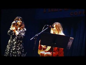 Elizabeth Cook - Pale Blue Eyes (with Dead Rock West)