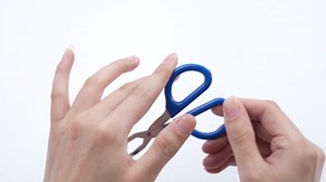 POCREATION Bulb Pliers, Universal Metal Removal Installation Tool Broken Bulb Extractor, for Removing Hard to Reach Miniature Bulbs