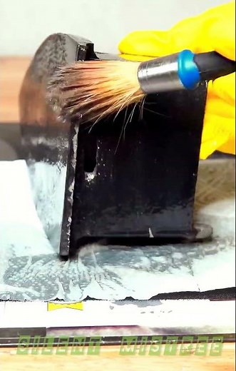 "Unbelievable Restoration | Old Rusted Items Reborn with Skill"