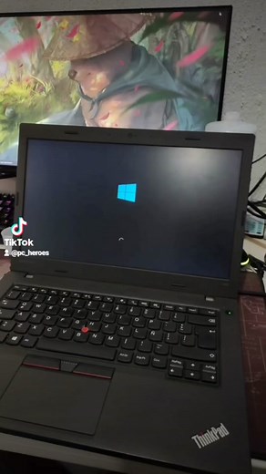 Diagnóstico y reparación - Lenovo Thinkpad, BSOD Unmountable boot volume. #yoloreparo #diagnosticopc #meridayucatanmexico #pcheroes #pcheroesmid #malvado #voiceeffects #humor