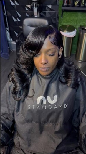 Sleek & sophisticated! 💁‍♀️ Just a flawless #Quickweave over locks on this beauty. #extension