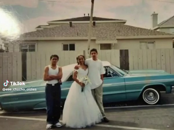 ✊🏼💯nunca dejes de quererme por favor 💯 #barrioshumildes #oldiesporvida #oldiesforever #oldschool #90scholos #chicanoculture #oldiesbutgoodies #viejitasperobonitas