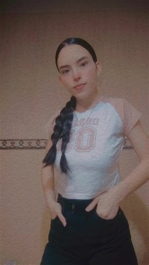 Videos de María Fernanda Vargas (@maria.fer751) con “original sound - LYRICAL.ECO”