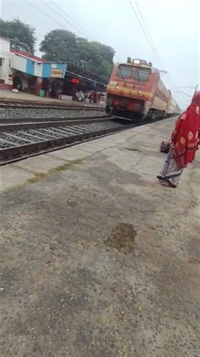 Rhythmic RAILWAY TRACK Sounds | Diesel and Electric Trains in Action#shorts #viral #train #viralvide