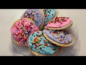 Lofthouse Style Frosted Sugar Cookies [Vegan!]