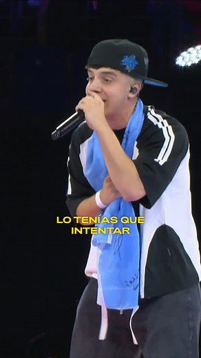 Red Bull Argentina on Instagram: "Bahia White is worldwide 🌏 💥 Exe rompiéndola en la Final Internacional de Red Bull Batalla 🎤 #Redbull #tedaaaalas #redbullbatalla #freestyle #rap #hiphop #FinalInternacional #Argentina"