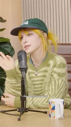 A ‪@MannequinPussy‬ and Hayley Williams kiki makes so much sense 💖 Legends