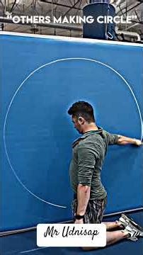 Others making circle vs this guy 💀😱