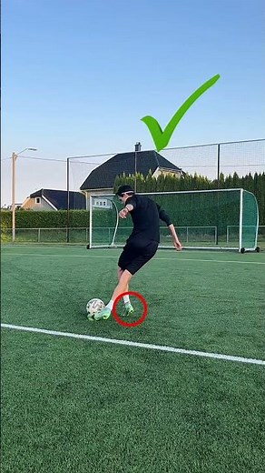 How To Do The Rabona Tutorial ⚽🎯🔥🎬 ‪@alex.xbotgo‬