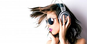 Đeo tai nghe quá nhiều hậu quả khôn lường