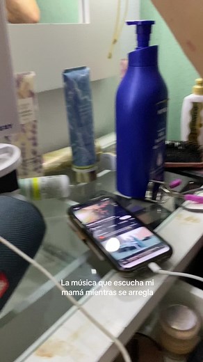 Canciones para dedicar a mamá y su estilo increíble