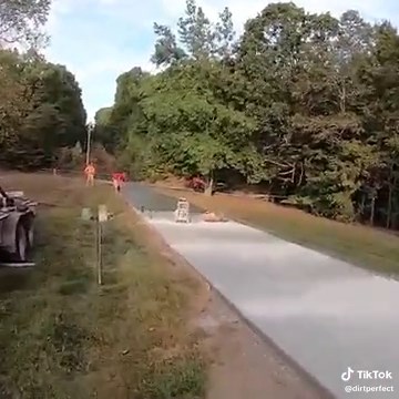 Pouring a 490 ft driveway!