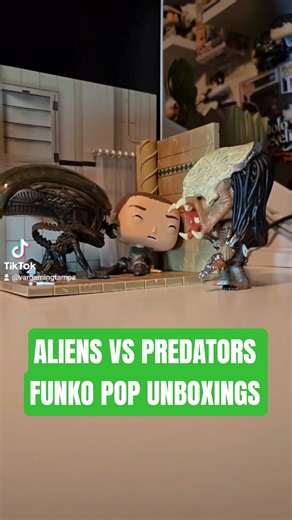 Aliens vs Predators Funko Pop Battle – Predators Save the Day! 🛁👽🫂