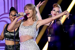Taylor Swift’s ‘Shake It Off’ Returns to No. 1 on Hot 100