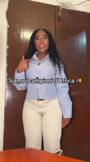 Video di Manuella | content creator (@la_manu_03) con son original - Keblack Officiel