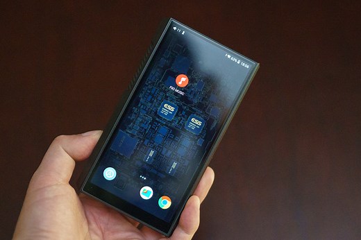 10万円を切るFiiOの中核DAP。DAC変更だけじゃない!「M11 Plus ESS」