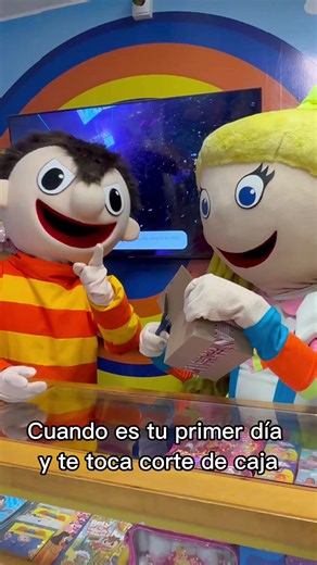 Primer día de trabajo: reacciones divertidas de Luisito