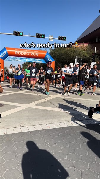 we are ready to run (and rodeo) 🤠🏃 #rodeorun #5k #10k #rodeohouston #running