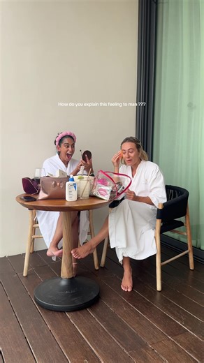 Getting ready with your bestie on the balcony on holiday over EVERYTHING else💄✨💫 @K9 Fortitude #girlhood #girls #girlssupportgirls #bestfriend #holidays