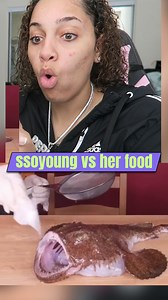 Ssoyoung’s intense showdown with her food | Perkyy