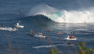 History Made: WSL Announces First-Ever Big Wave Contest for Women | The Inertia