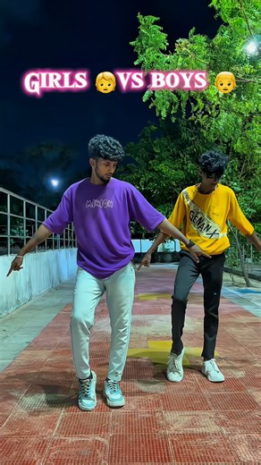🅺🅸🅽🅶 🅳🅰🅽🅲🅴  on Instagram: "Thax to 1m views 🥰 #reels #reel #virel #trending #dance #tamil #song #steps #insta #instagram #video #view #vibe"