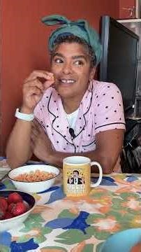 Your Chill Tias: Fomo Like a Mofo