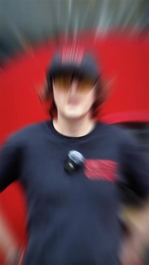 Pharmaceutical workers took their fight to CSL head office today in Melbourne to fight back against the billion dollar giants proposed 15% jobs cuts at Behring. These highly skilled workers produce and package life saving plasma medicine across Australia and the world. They want to be treated like humans, not robots and to have a better work life balance from a billion dollar pharmaceutical company who can afford to do the right thing. Instead, CSL Behring is proposing to cut 15% of its workforc