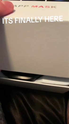 This LED mask is AMAZING #fyp #tiktokmademebuyit #viralvideos #viral #ledmask