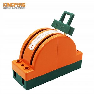[Hot Item] 2p 100A Electrical Manual Changeover Knife Switch Factory Price