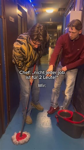 Blauer Affe 1 Schillerkiez | Macht so eben mehr Spaß 🙈 #work #arbeit #chef | Instagram