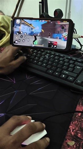 FF keyboard mouse gameplay in mobile 🖱️⌨️📱pc ❌ mobile ✅#gaming #gaming #shortsviral #shorts #short