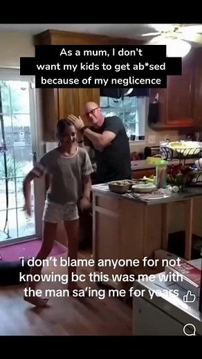 🛡️ Every 9 Minutes, A Child is SA. Is Your Child Protected? Your worst nightmare as a parent: discovering your child experienced something terrible and never told you. The shocking truth? 85% of children never report it, and 90% know who was. But there's hope. Safety Book Bundle gives your child the words and confidence to recognize unsafe situations and speak up immediately. 🗣️ Empowers speech 🧠 Builds awareness 🛡️ Provides protection | Kids World