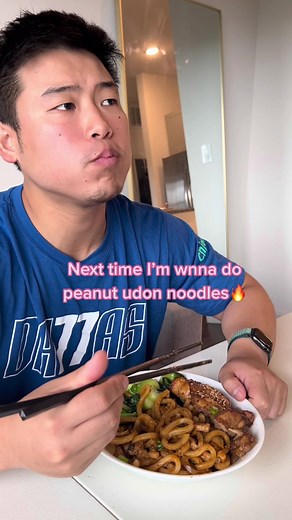 Kimchi Udon Noodles: A Flavorful Review