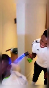 1.4M views · 10K reactions | Wow, mais pourquoi tous les joueurs du Real Madrid se font-ils couper les cheveux par un seul coiffeur ? 辰樂… Voir la suite #Congo #CanMaroc2025 #cotedivoire #senegal #leomessi #FCBarcelona | Scores matchs en direct | Facebook